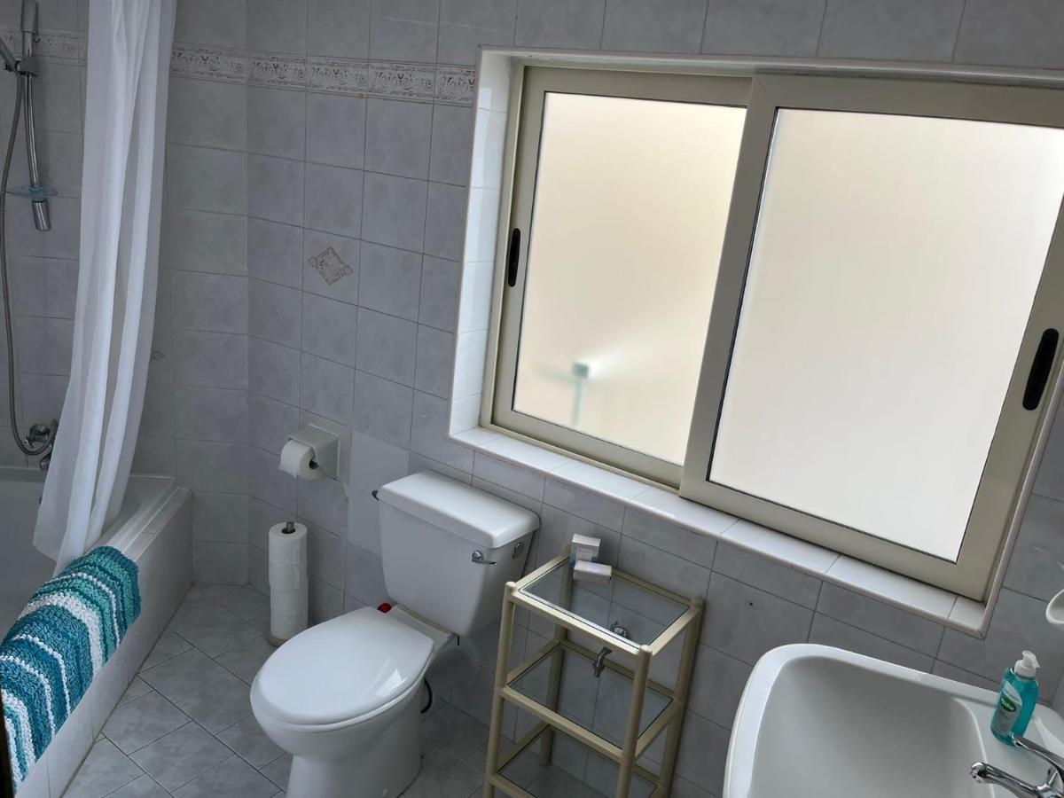 Groundfloor Apartment By The Sea, Fabulous Views San Pawl il-Baħar Kültér fotó